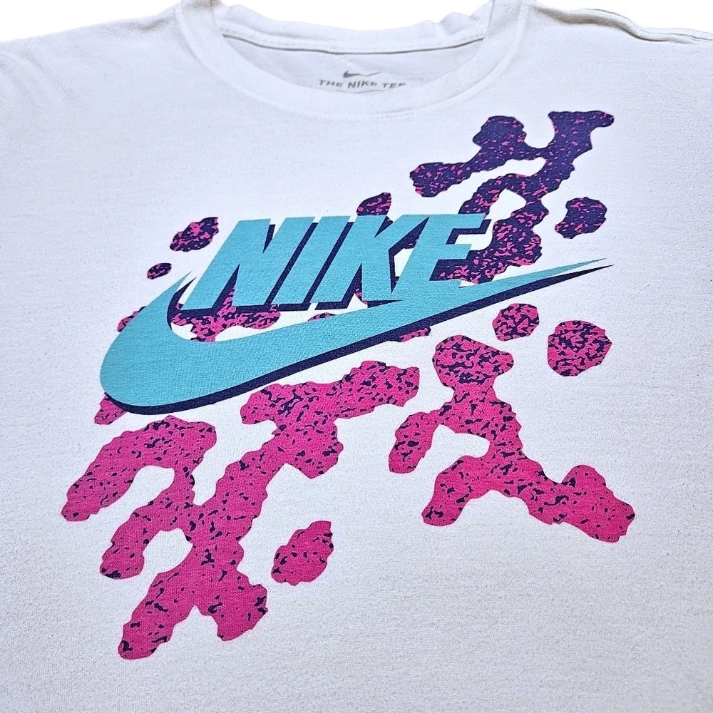 Nike Mens White Graphic T-Shirt M 80s Style Blue Pink Swoosh Tee 100% Cotton